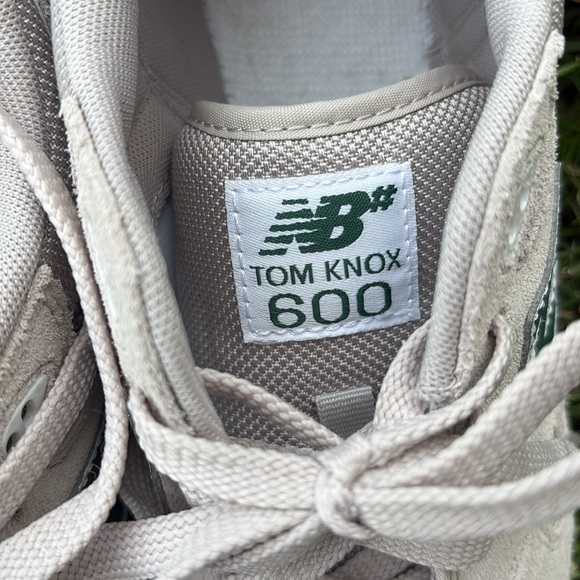 Women’s New Balance Tom Knox Athletic Shoes in Cream and Green, size 9.5 - Picture 4 of 5